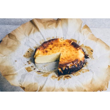 Basque Burnt Cheesecake (Whole)